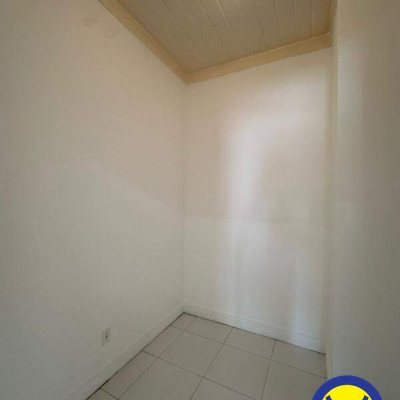 Casa com 280m², 6 garagens, no bairro Centro em Florianópolis