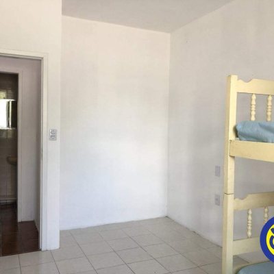 Casa com 200m², 5 quartos (sendo 2 suítes), no bairro Canasvieiras em Florianópolis