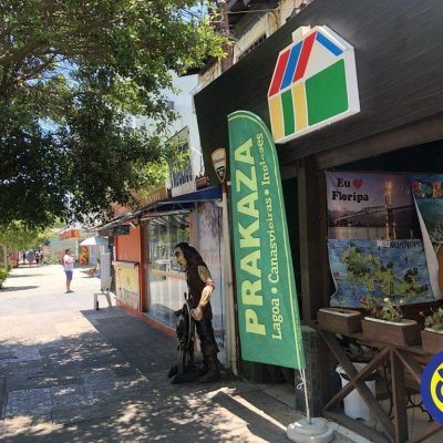 Casa com 200m², 5 quartos (sendo 2 suítes), no bairro Canasvieiras em Florianópolis
