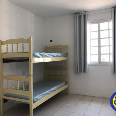 Casa com 200m², 5 quartos (sendo 2 suítes), no bairro Canasvieiras em Florianópolis