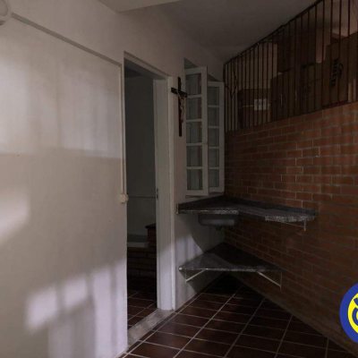Casa com 200m², 5 quartos (sendo 2 suítes), no bairro Canasvieiras em Florianópolis