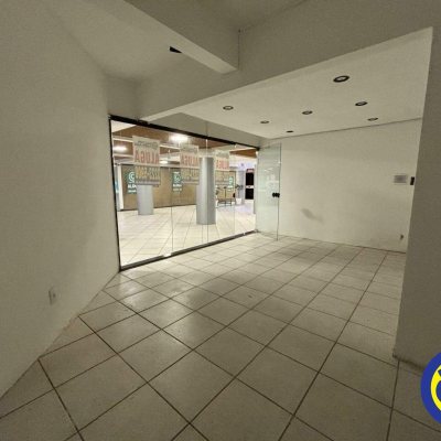 Loja com 25m², no bairro Centro em Florianópolis