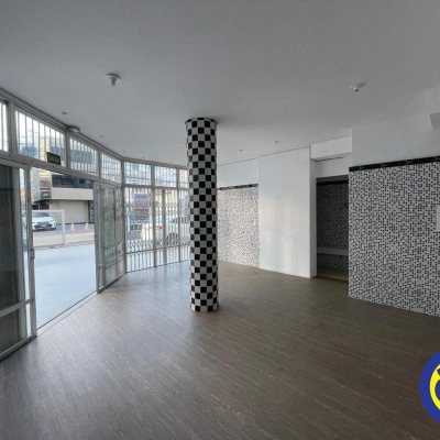 Loja com 56m², 1 garagem, no bairro Centro em Florianópolis