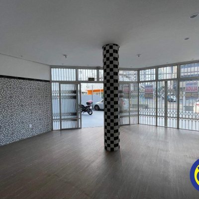 Loja com 56m², 1 garagem, no bairro Centro em Florianópolis
