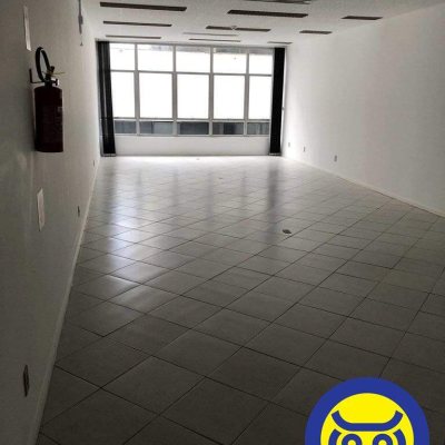 Prédio Comercial com 1187m², no bairro Centro em Florianópolis