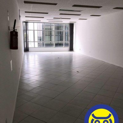 Prédio Comercial com 1187m², no bairro Centro em Florianópolis