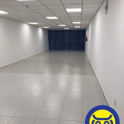 Prédio Comercial com 1187m², no bairro Centro em Florianópolis