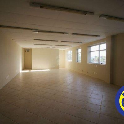 Prédio Comercial com 516m², no bairro Centro em Florianópolis