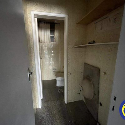 Salas/Conjuntos com 35m², no bairro Centro em Florianópolis