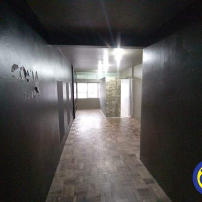 Salas/Conjuntos com 35m², no bairro Centro em Florianópolis