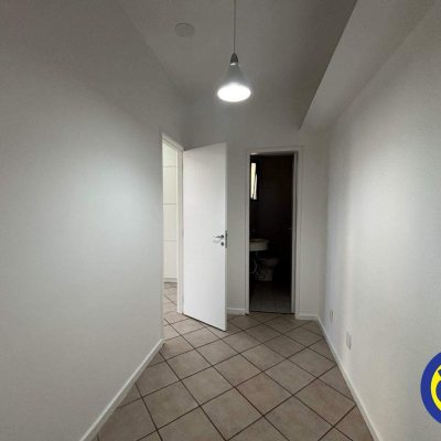 Salas/Conjuntos com 40m², no bairro Centro em Florianópolis