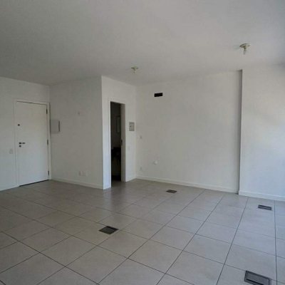 Salas/Conjuntos com 28m², 1 garagem, no bairro Trindade em Florianópolis