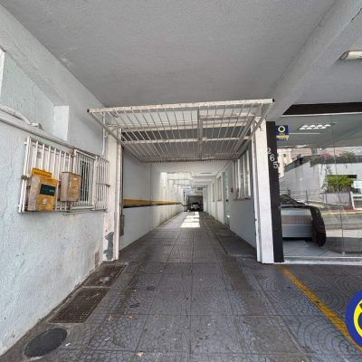 Sala com 75m², 1 garagem, no bairro Centro em Florianópolis