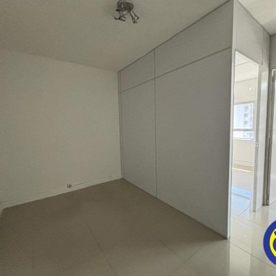 Salas/Conjuntos com 41m², no bairro Centro em Florianópolis