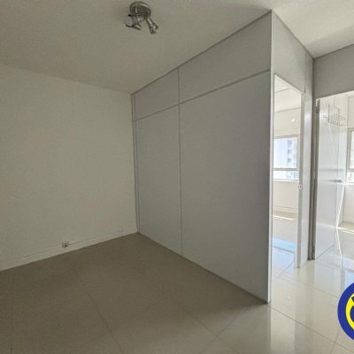 Salas/Conjuntos com 41m², no bairro Centro em Florianópolis