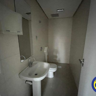 Salas/Conjuntos com 40m², no bairro Centro em Florianópolis