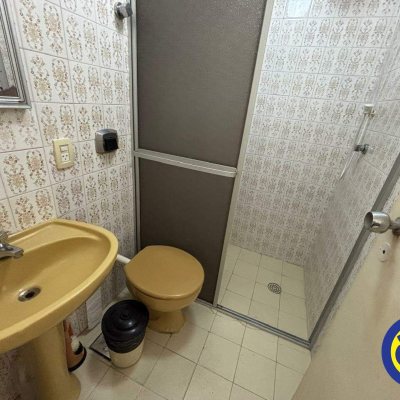 Salas/Conjuntos com 48m², no bairro Centro em Florianópolis