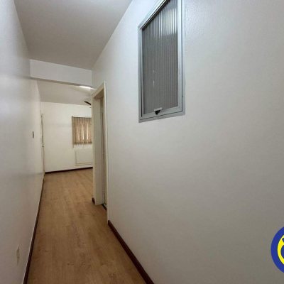 Salas/Conjuntos com 48m², no bairro Centro em Florianópolis