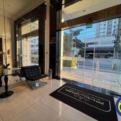 Sala com 33m², no bairro Estreito em Florianópolis