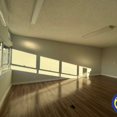 Salas/Conjuntos com 40m², no bairro Centro em Florianópolis