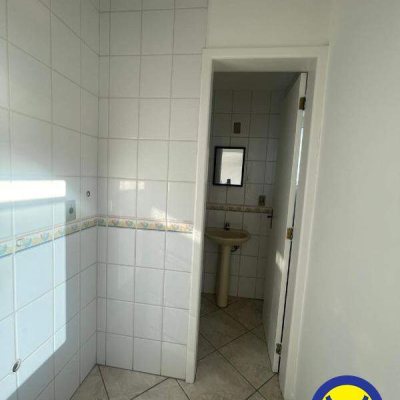 Sala com 40m², no bairro Centro em Florianópolis