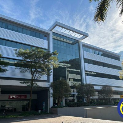 Salas/Conjuntos com 37m², 1 garagem, no bairro Saco Grande em Florianópolis