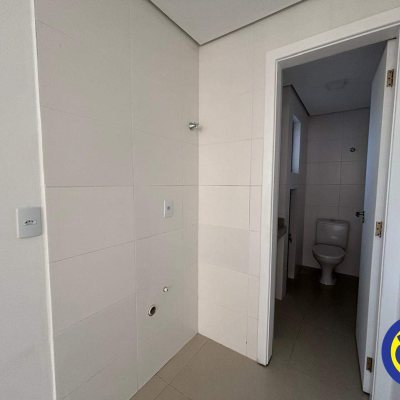 Salas/Conjuntos com 48m², 1 garagem, no bairro Centro em Florianópolis