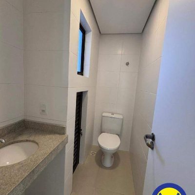 Salas/Conjuntos com 48m², 1 garagem, no bairro Centro em Florianópolis