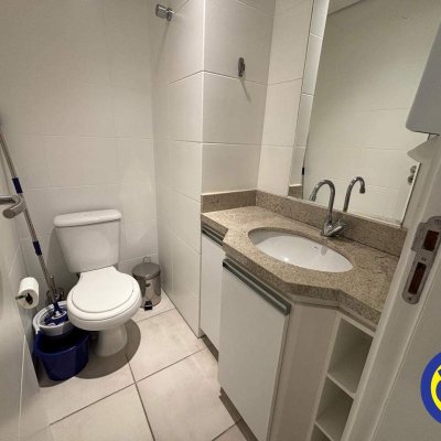 Salas/Conjuntos com 42m², 1 garagem, no bairro Centro em Florianópolis