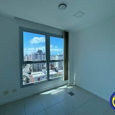 Salas/Conjuntos com 82m², 2 garagens, no bairro Trindade em Florianópolis