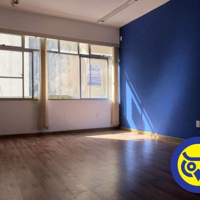 Salas/Conjuntos com 52m², no bairro Centro em Florianópolis