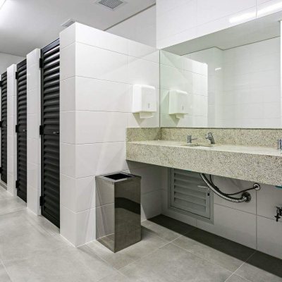 Salas/Conjuntos com 34m², no bairro Balneário em Florianópolis