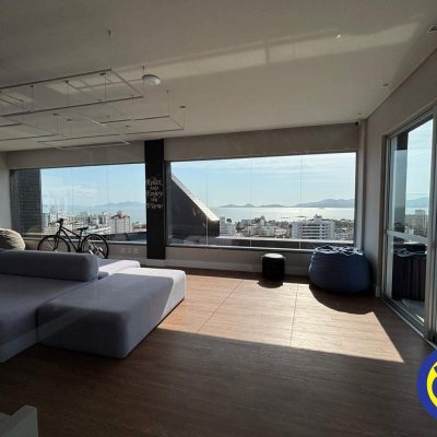 Salas/Conjuntos com 34m², no bairro Balneário em Florianópolis