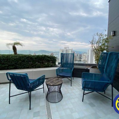 Salas/Conjuntos com 28m², 1 garagem, no bairro Balneário em Florianópolis