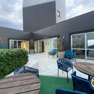 Salas/Conjuntos com 28m², 1 garagem, no bairro Balneário em Florianópolis