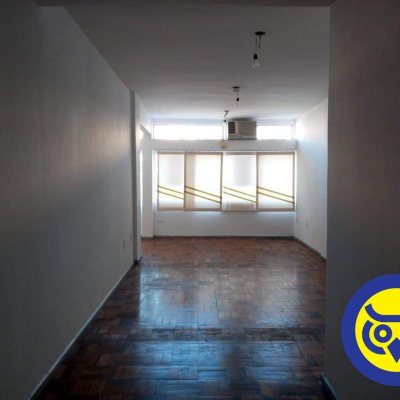 Salas/Conjuntos com 40m², no bairro Centro em Florianópolis