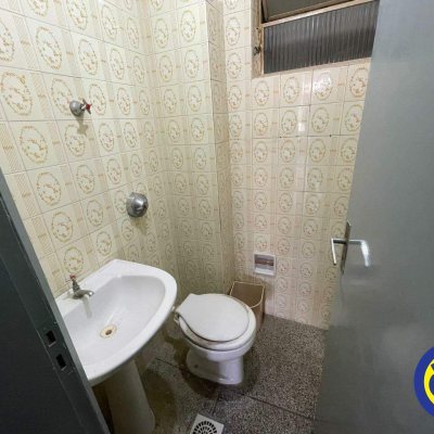 Salas/Conjuntos com 35m², no bairro Centro em Florianópolis
