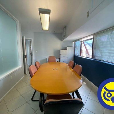 Salas/Conjuntos com 90m², 1 garagem, no bairro Centro em Florianópolis