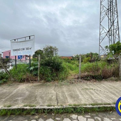 Terreno com 360m², no bairro Brejarú em Palhoça