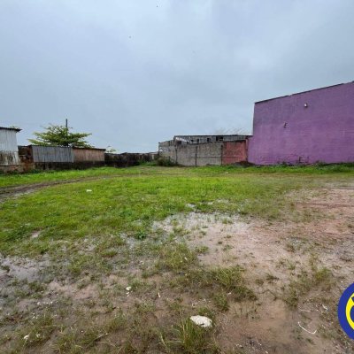 Galpão com 350m², no bairro Serraria em São José