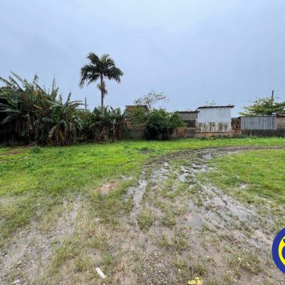 Galpão com 350m², no bairro Serraria em São José