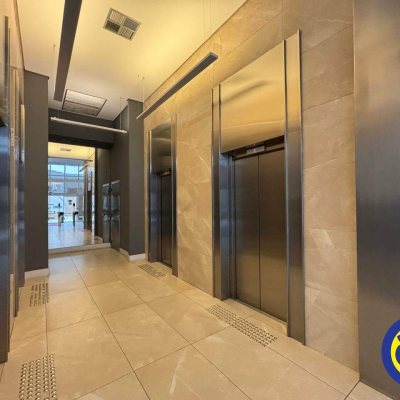 Salas/Conjuntos com 34m², 1 garagem, no bairro Estreito em Florianópolis