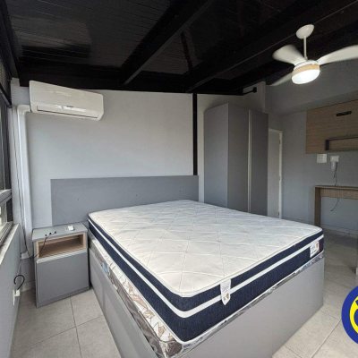 Apartamento com 21m², 1 quarto, no bairro Centro em Florianópolis