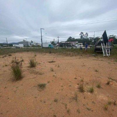 Terreno com 33734m², no bairro Sertão do Imaruim em São José