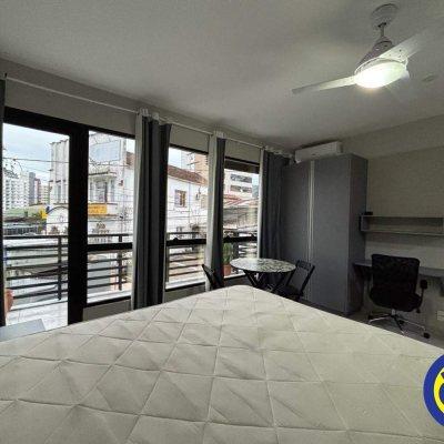 Apartamento com 21m², 1 quarto, no bairro Centro em Florianópolis