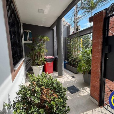 Apartamento com 21m², 1 quarto, no bairro Centro em Florianópolis