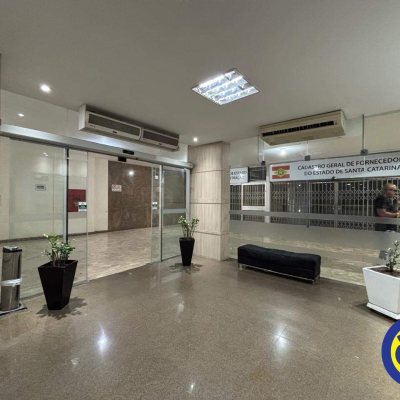 Salas/Conjuntos com 38m², no bairro Centro em Florianópolis