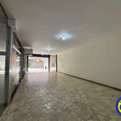 Salas/Conjuntos com 38m², no bairro Centro em Florianópolis