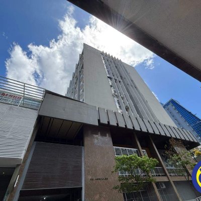 Salas/Conjuntos com 38m², no bairro Centro em Florianópolis