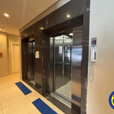 Salas/Conjuntos com 67m², 1 garagem, no bairro Centro em Florianópolis